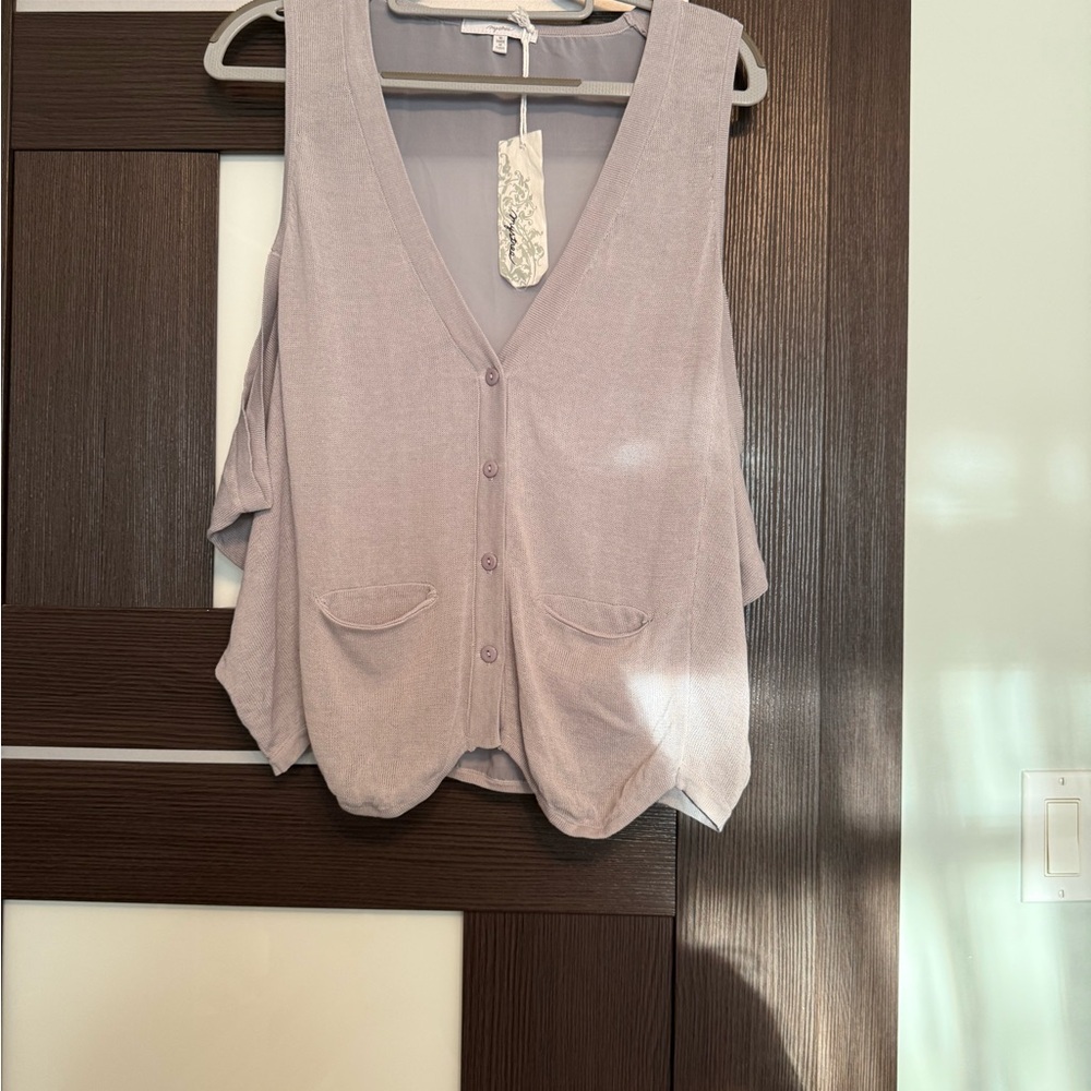 Mystree Button-Front Top - Picture 3 of 9
